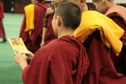 Учения Его Святейшества Далай-ламы по основополагающим буддийским трактатам для широкой публики. Улан-Батор, Монголия. 8 ноября 2011. Фото: Игорь Янчоглов