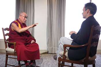 Далай-лама рассказал о ненасилии и нравственных ценностях в университете Джамия Миллия Исламия