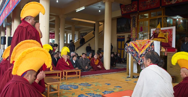 Его Святейшество Далай-лама прочел джатаку по случаю «Дня чудес»