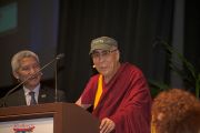Его Святейшество Далай-лама выступает с лекцией "Сила через сострадание". Новый Орлеан, штат Луизиана, США. 17 мая 2013 г. Фото: David G. Speilman