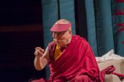 Его Святейшество Далай-лама во время лекции в концертном зале им. Луизы Дэвис. Сан-Франциско, Штат Калифорния, США. 22 февраля 2014 г. Фото: American Himalayan Foundation