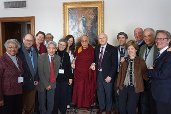 В Рочестере Далай-лама принял участие в беседе по теме «Нравственность, образование и развитие человеческого потенциала»