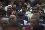 Публика в зале слушает речь Его Святейшества Далай-ламы на церемонии вручения премии им. Абдула Калама "Сева Ратна". Ченнаи, штат Тамилнад, Индия. 9 ноября 2015 г. Фото: Тензин Чойджор (офис ЕСДЛ)